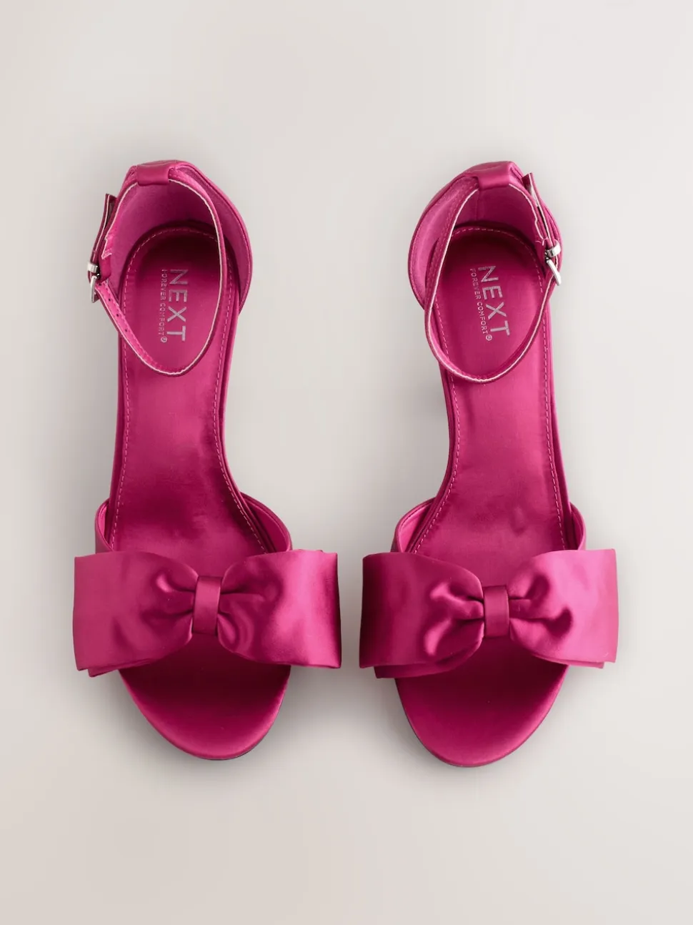 Rose - Sandales à talons carrés avec nœud en satin Forever Comfort®