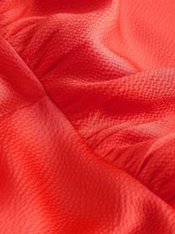 Rose corail - Robe Mi-long en satin texturé à col Écharpes