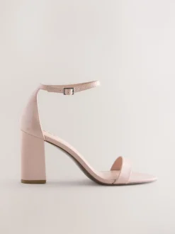 Rose couleur chair - Sandales à talons carrés