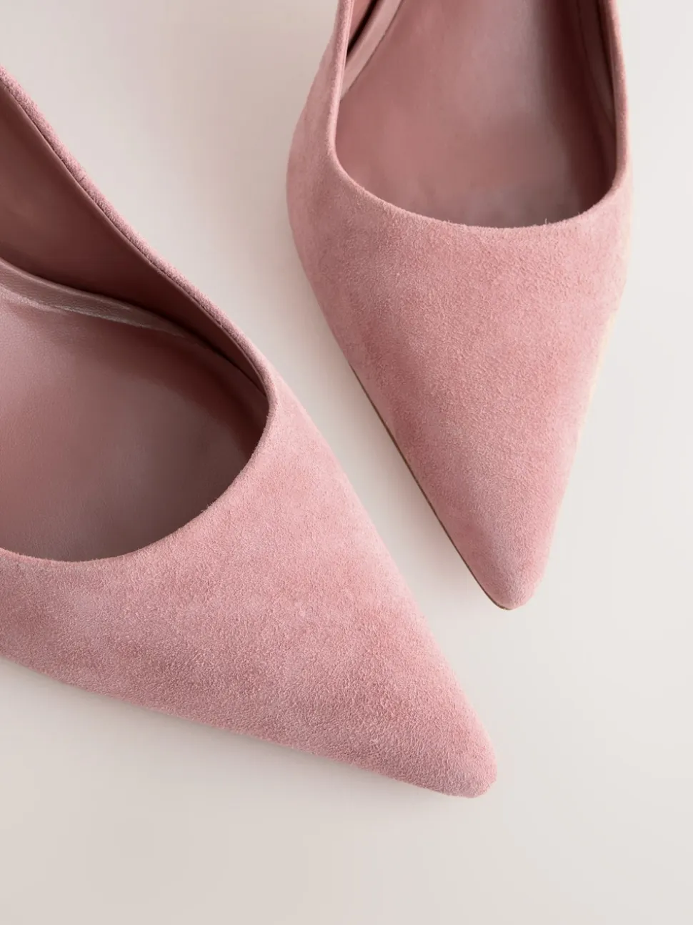 Rose en daim rose - Chaussures de milieu de terrain en cuir