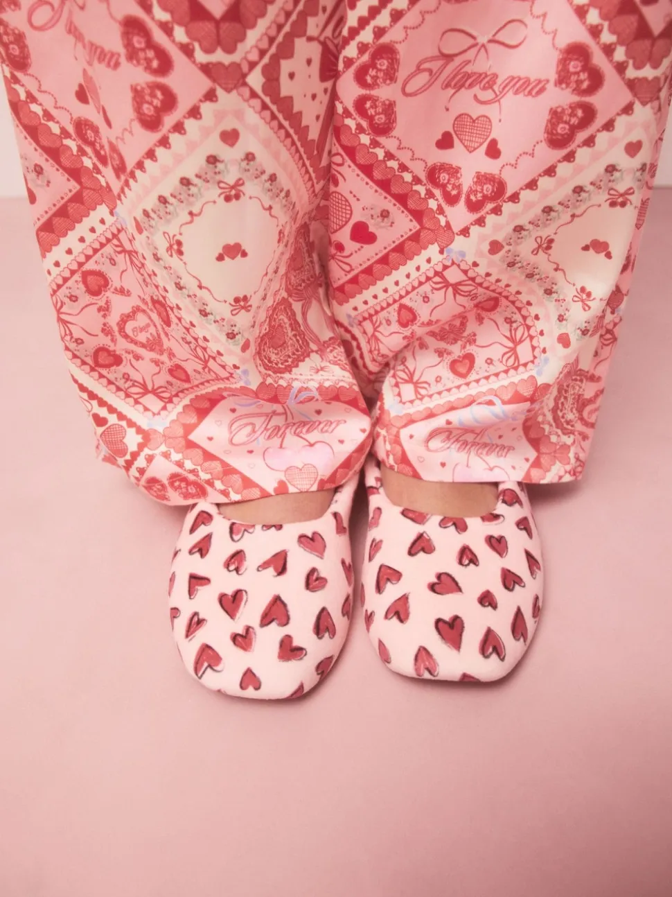 Rose motif cœurs - Chaussons de ballet