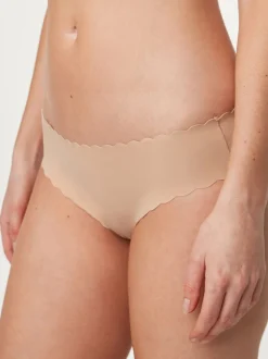 Rose Nude - Slip invisible à bord festonné