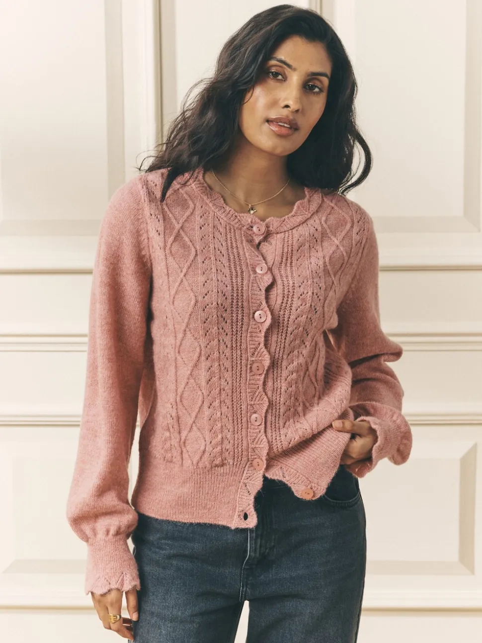 Rose poudré - Laura Ashley Cardigan boutonné pointelle et festoncles avec une touche de laine