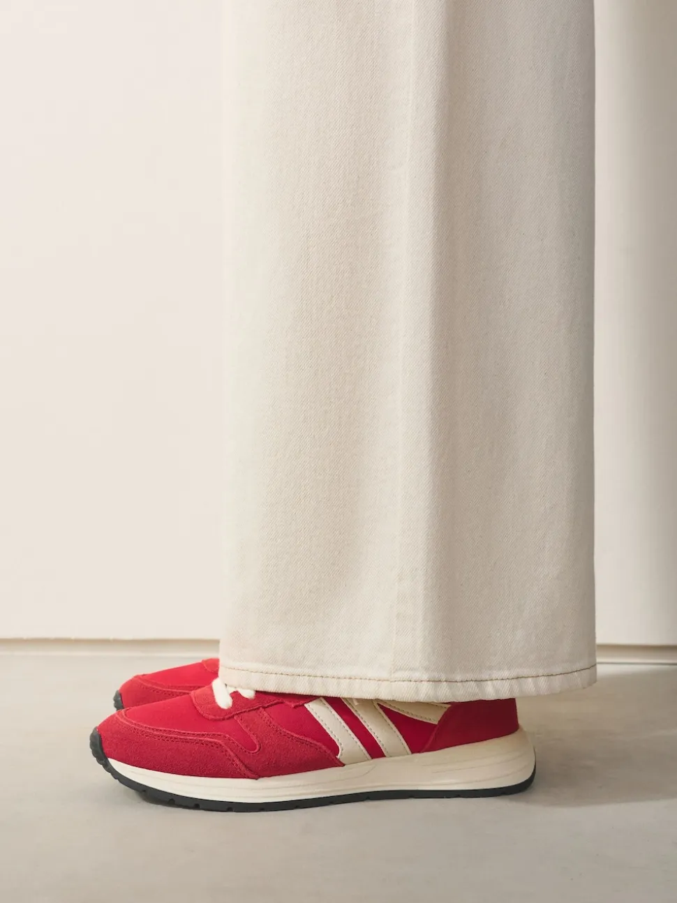 Rouge - Baskets à lacets Forever Comfort® en cuir