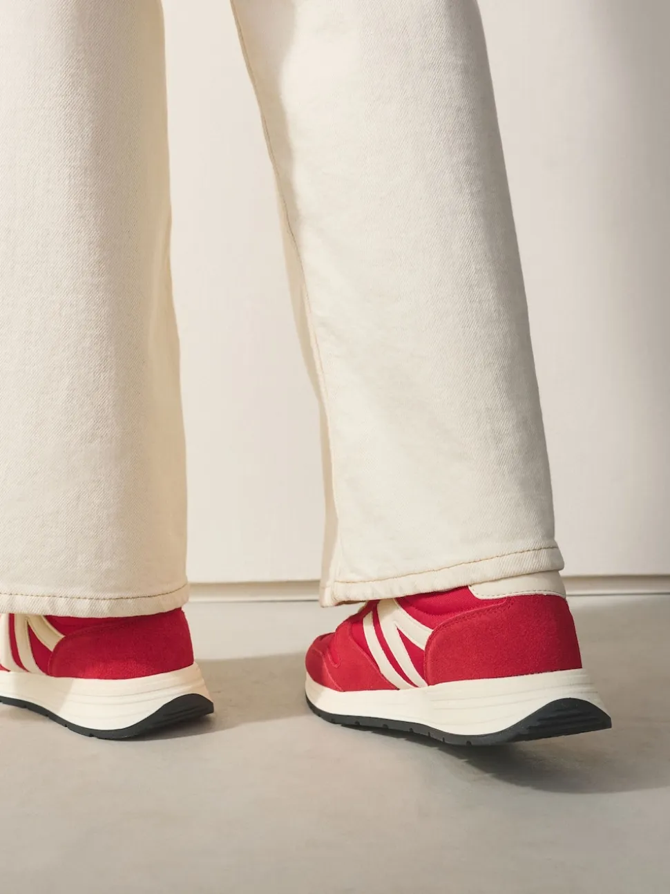 Rouge - Baskets à lacets Forever Comfort® en cuir