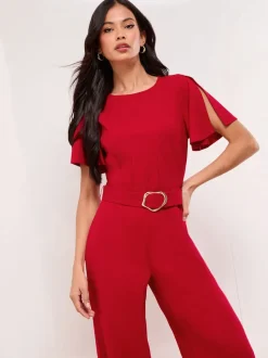 Rouge - Combinaison Lipsy à manches courtes avec quincaillerie