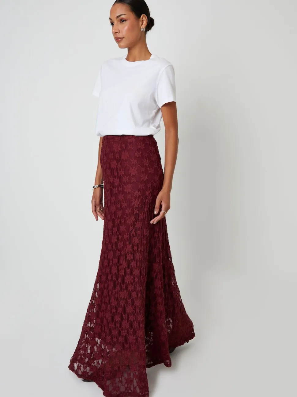 Rouge - Jupe longue Threadbare Maxi en dentelle