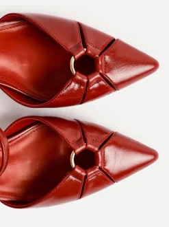 Rouge - Linzi talons aiguilles pivotants avec détail sur le devant à œillets