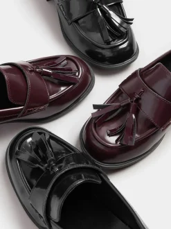 Rouge - Mocassins à talons Yours Curve coupe extra large
