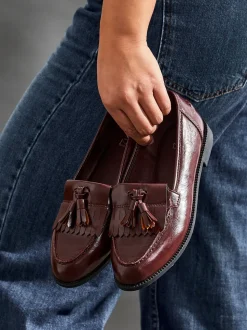 Rouge - Mocassins Linzi Rosemary classiques à enfiler avec détails à glands
