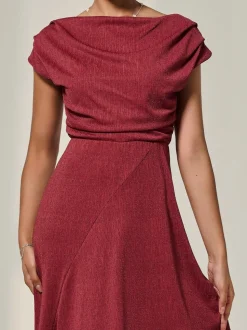 Rouge - Robe Jolie Moi mi-longue drapée asymétrique