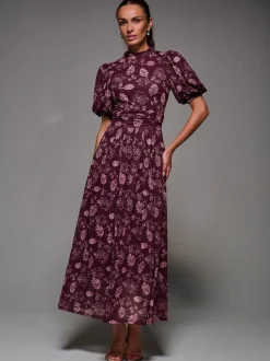 Rouge - Robe longue Jolie Moi en maille imprimée à manches bouffantes
