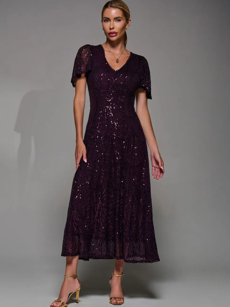 Rouge - Robe Midaxi Jolie Moi à manches ange à Sequins