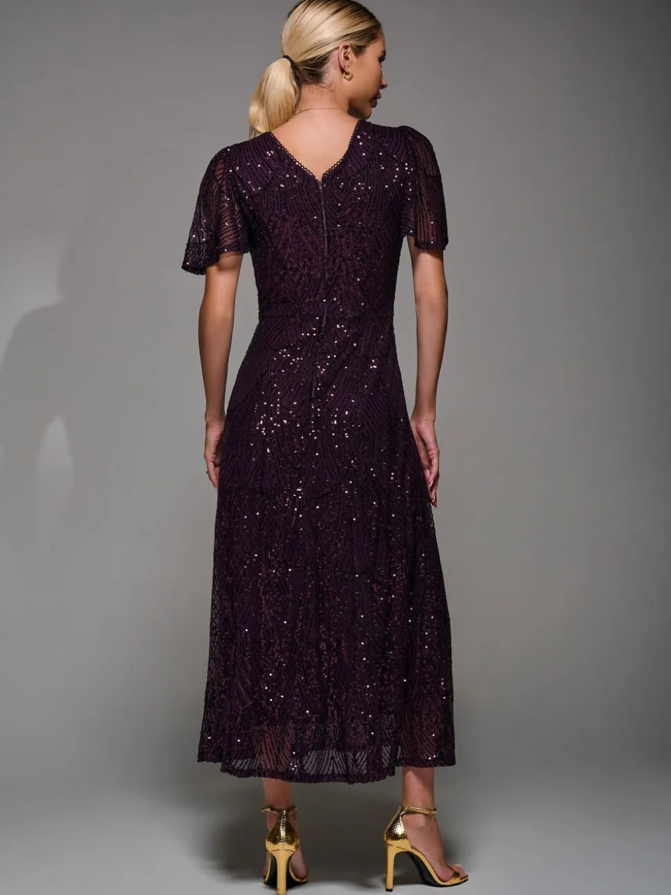 Rouge - Robe Midaxi Jolie Moi à manches ange à Sequins