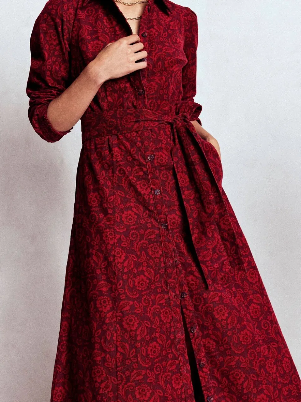 Rouge - Robe mi-longue Boden Clara en velours côtelé