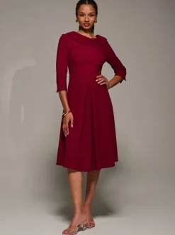 Rouge - Robe mi-longue Jolie Moi coupe évasée et évasée à col roulé