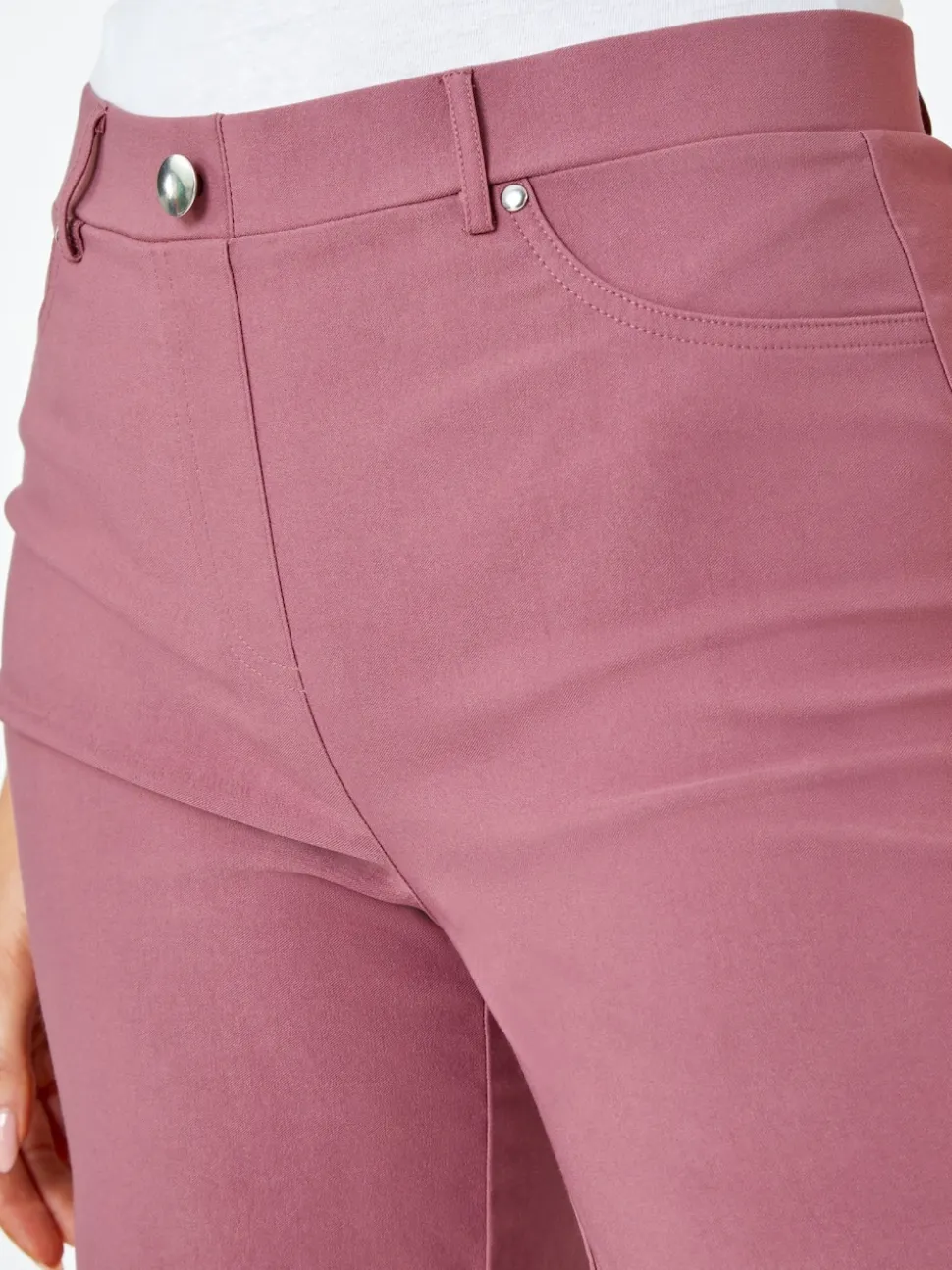 Rouge - Short Roman extensible à revers