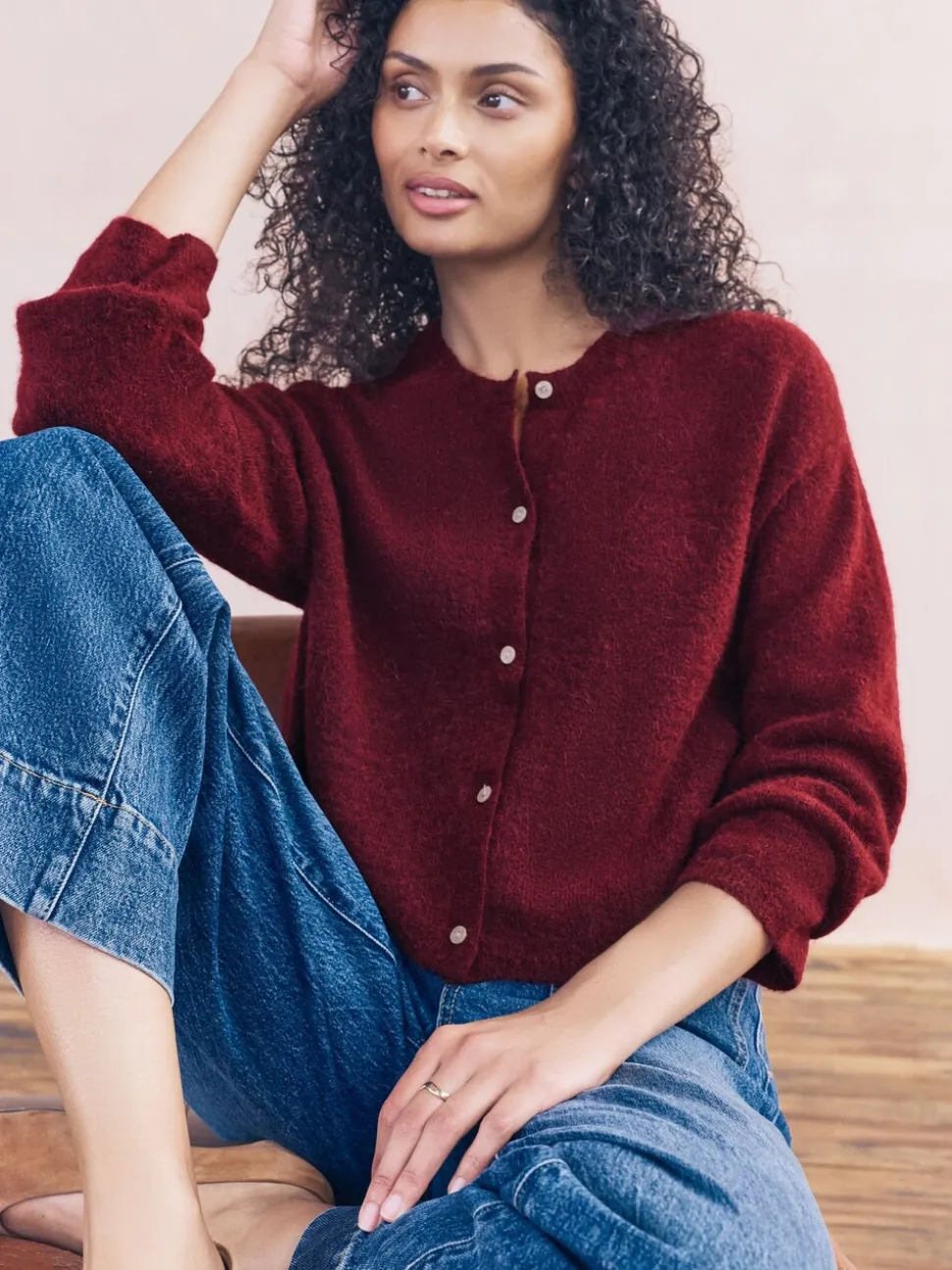 Rouge baie - Cardigan doux en maille à Col rond en laine