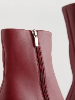 Rouge bordeaux - Bottes fines à talons et bout pointu