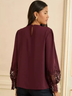 Rouge bordeaux - Chemisier Love & Roses manches longues en dentelle à poignets
