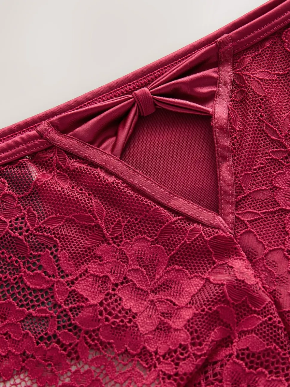 Rouge bordeaux - Culotte en dentelle à dos nœud