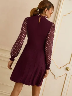 Rouge bordeaux - Love & Roses Robe courte en maille à manches et col volantés