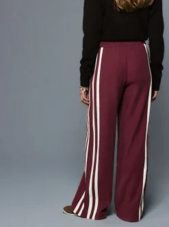 Rouge bordeaux - Pantalon large à bande latérale