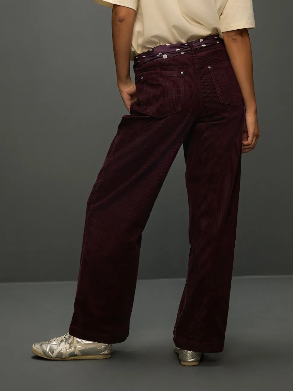 Rouge bordeaux - Pantalons en velours côtelé à jambe large avec écharpe