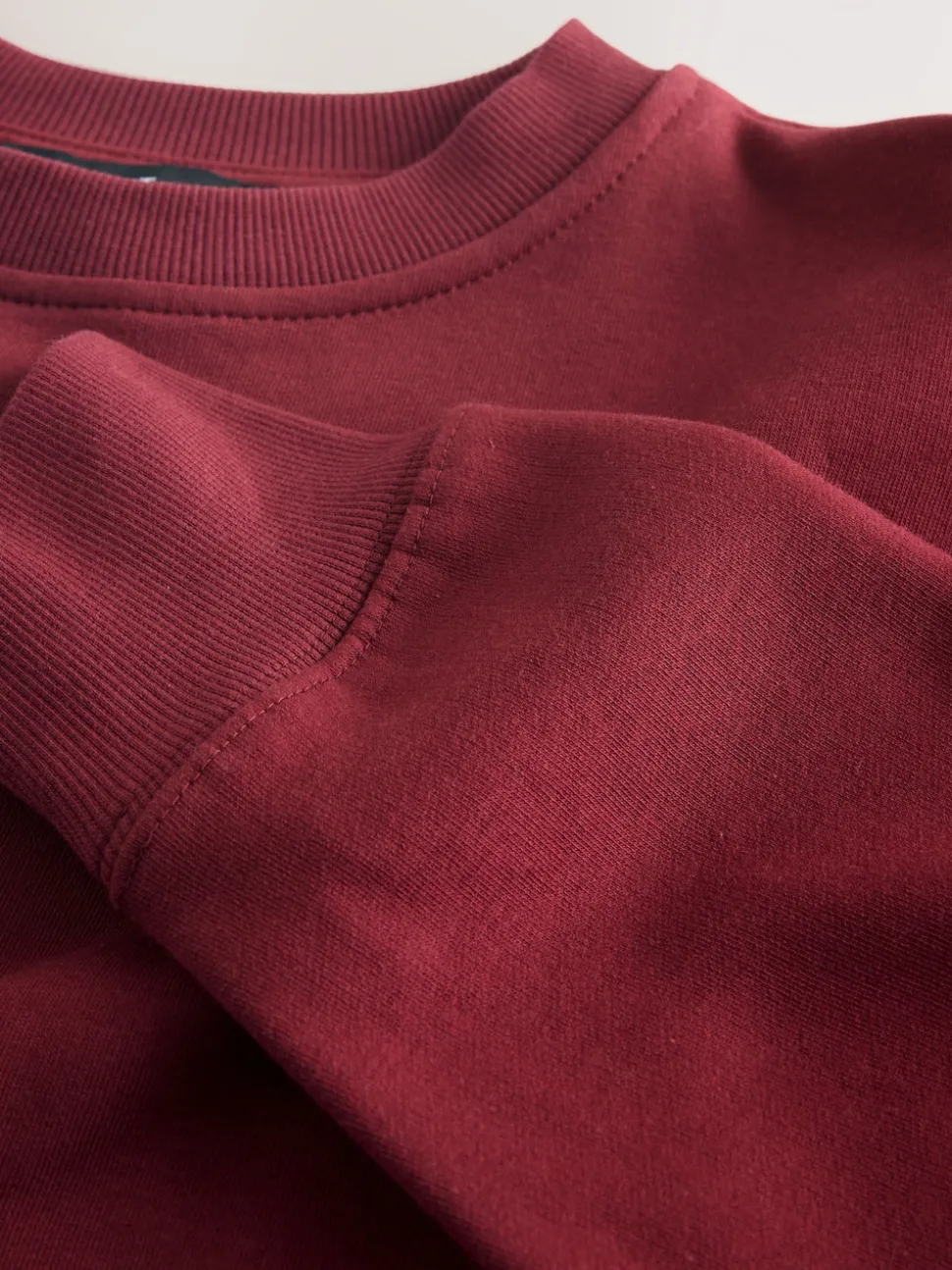 Rouge bordeaux - Sweat-shirt 2en1 avec jupe mi-longue en satin