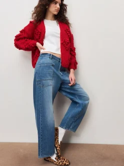 Rouge cerise - Cardigan à détail cœur cousu à la main