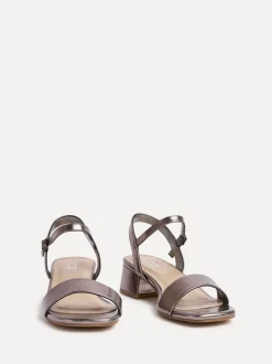 Sandales Linzi Carlie Coupe large à talons bas et épais