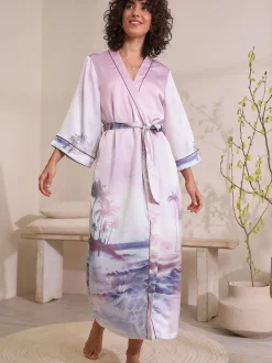 Scène rose - Peignoir léger
