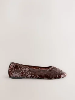 Sequins marron chocolat - Chaussures plates à sequins Forever Comfort® à bout rond