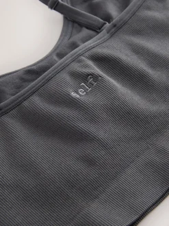 soi-même. Brassière sans coutures