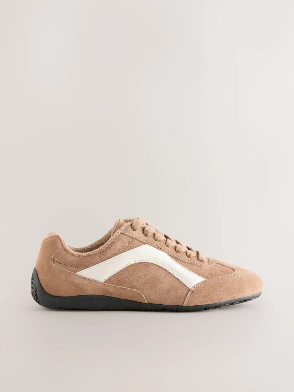 Suede de chameau - Baskets à lacets Forever Comfort® en cuir à semelle slim