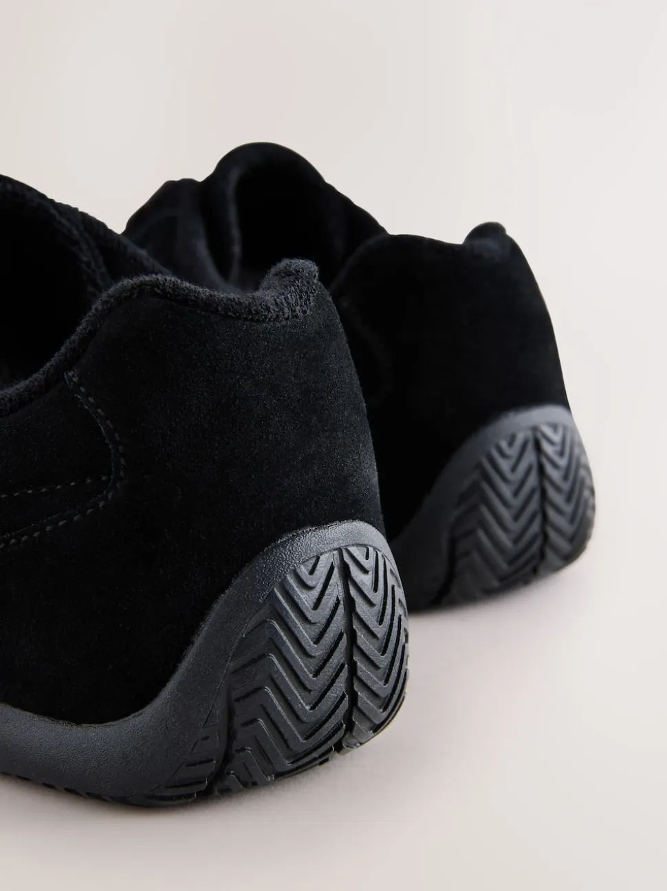 Suede noire - Baskets à lacets Forever Comfort® en cuir à semelle slim