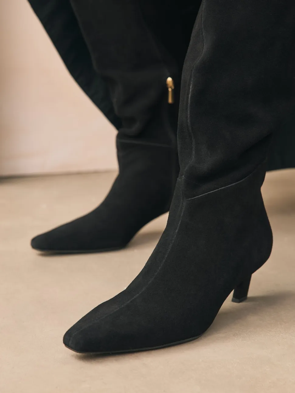 Suede noire - Bottes à talons Forever Comfort® à bout pointu