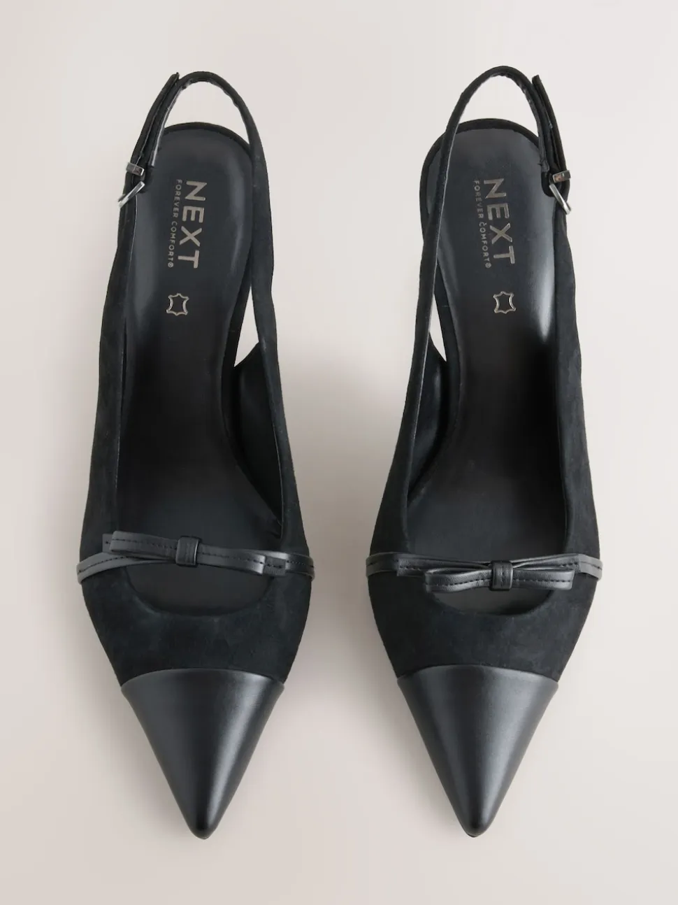 Suede noire - Chaussures à talons Forever Comfort® pointus en cuir avec nœud et bride arrière