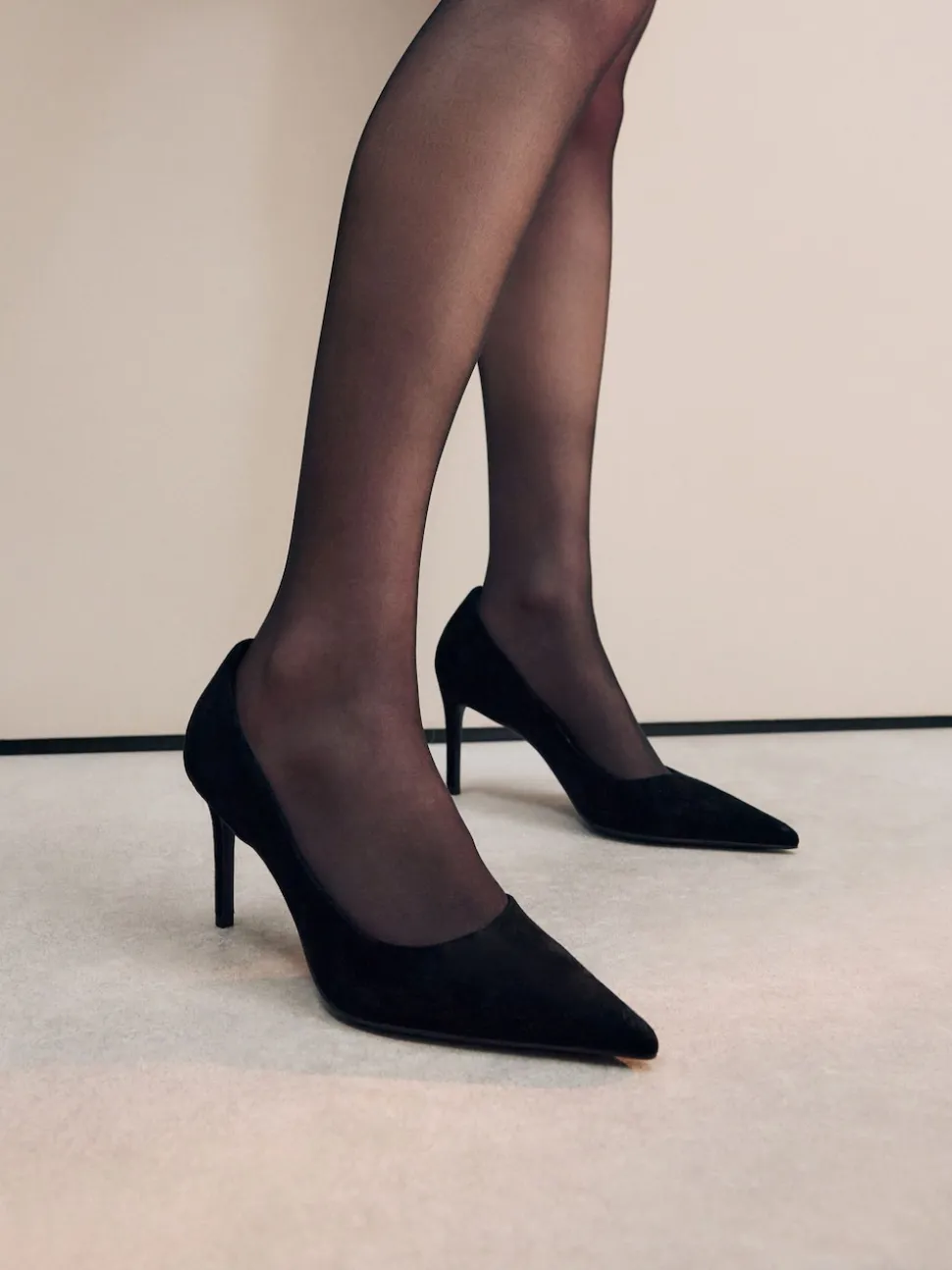 Suede noire - Chaussures de milieu de terrain en cuir