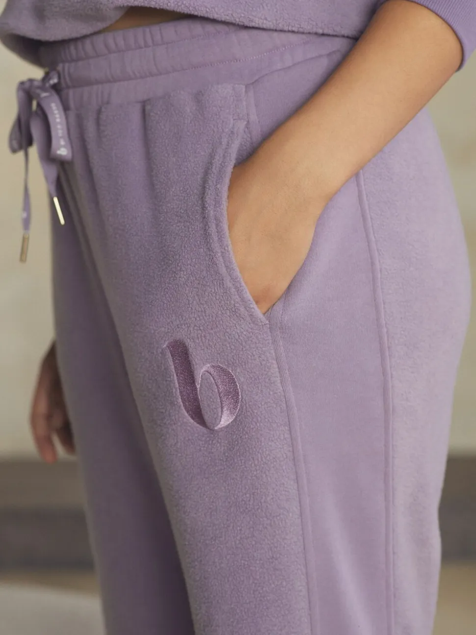 Survêtement B by Ted Baker en polaire violette lilas