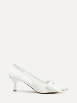 Talons Linzi de mariage Merlot en satin à bride arrière avec nœud