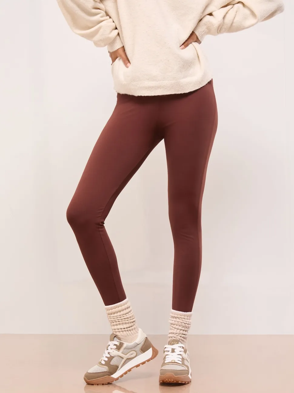 Taupe (Taupe) - Baskets de sport Lipsy À lacets Chunky Tapis de couloir