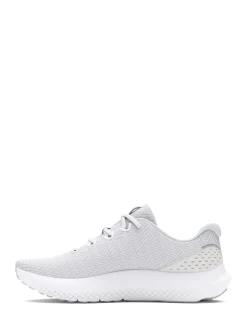 Terrain blanc - Baskets Under Armour Charged Surge