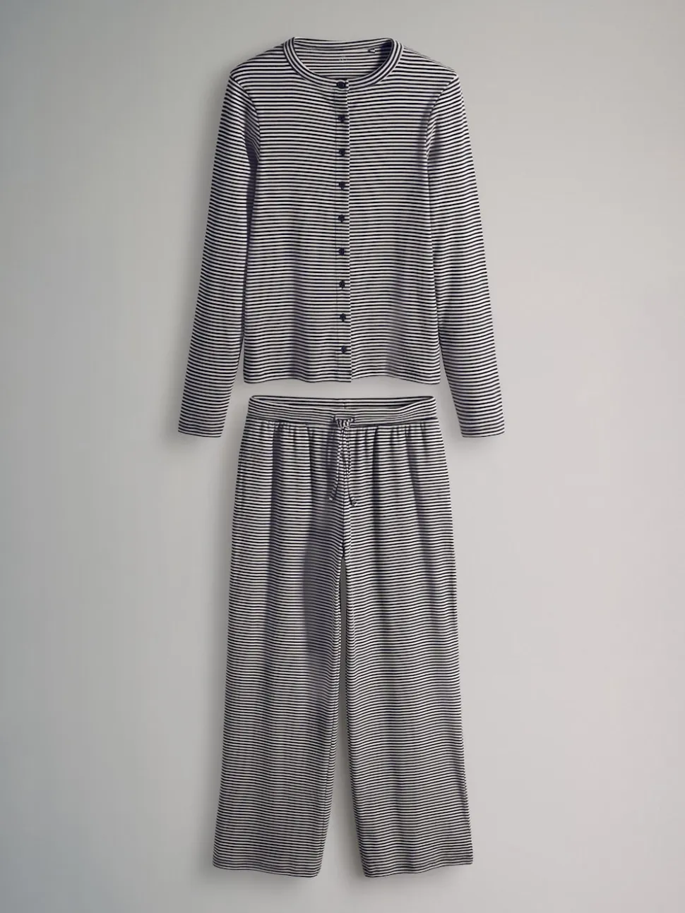 The Set 2 pack hauts boutonnés à manches longues et pantalons à cordon de serrage ensemble