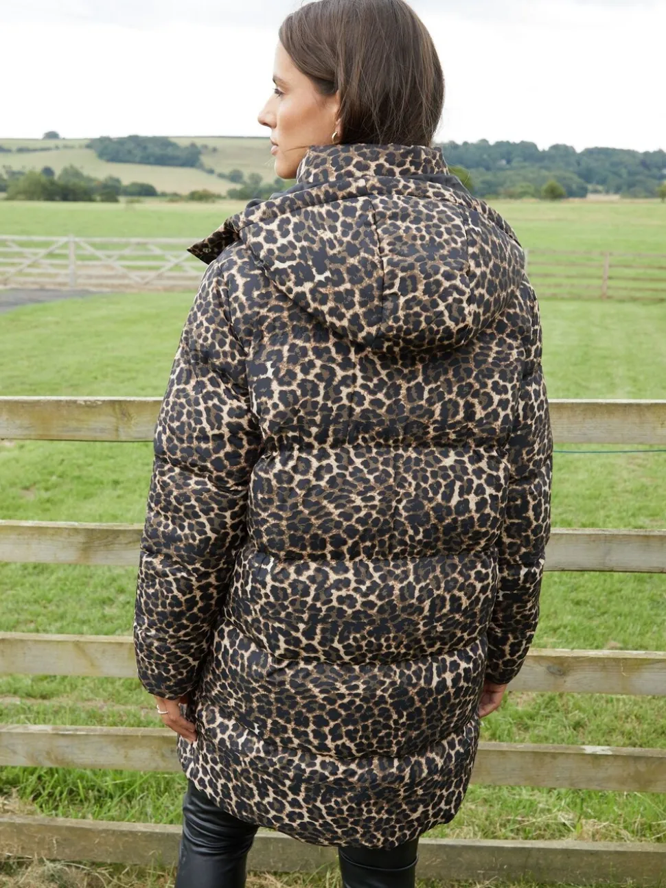 Threadbare Leopard Imprimé À capuche Puffer Coat