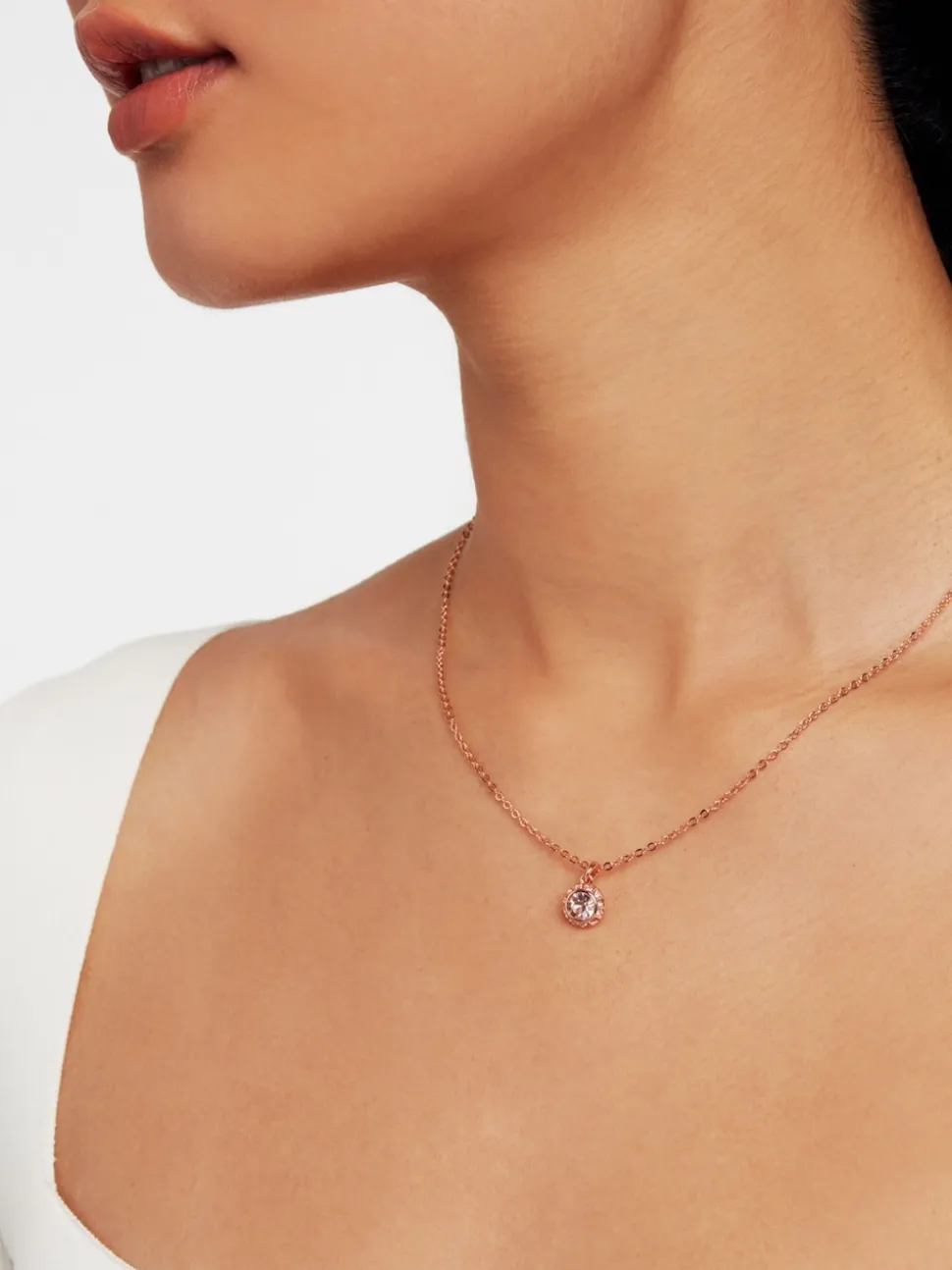 Ton or rose, cristal rose vintage - Ted Baker Tone SOLTELL : Collier avec pendentif en cristal scintillant solitaire