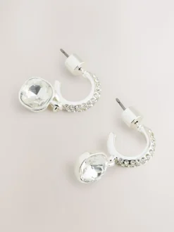 Tonalité argentée - Boucles d’oreilles créoles pavées en pierre carrée