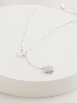 Tonalité argentée - Collier Lariat à fil cœur