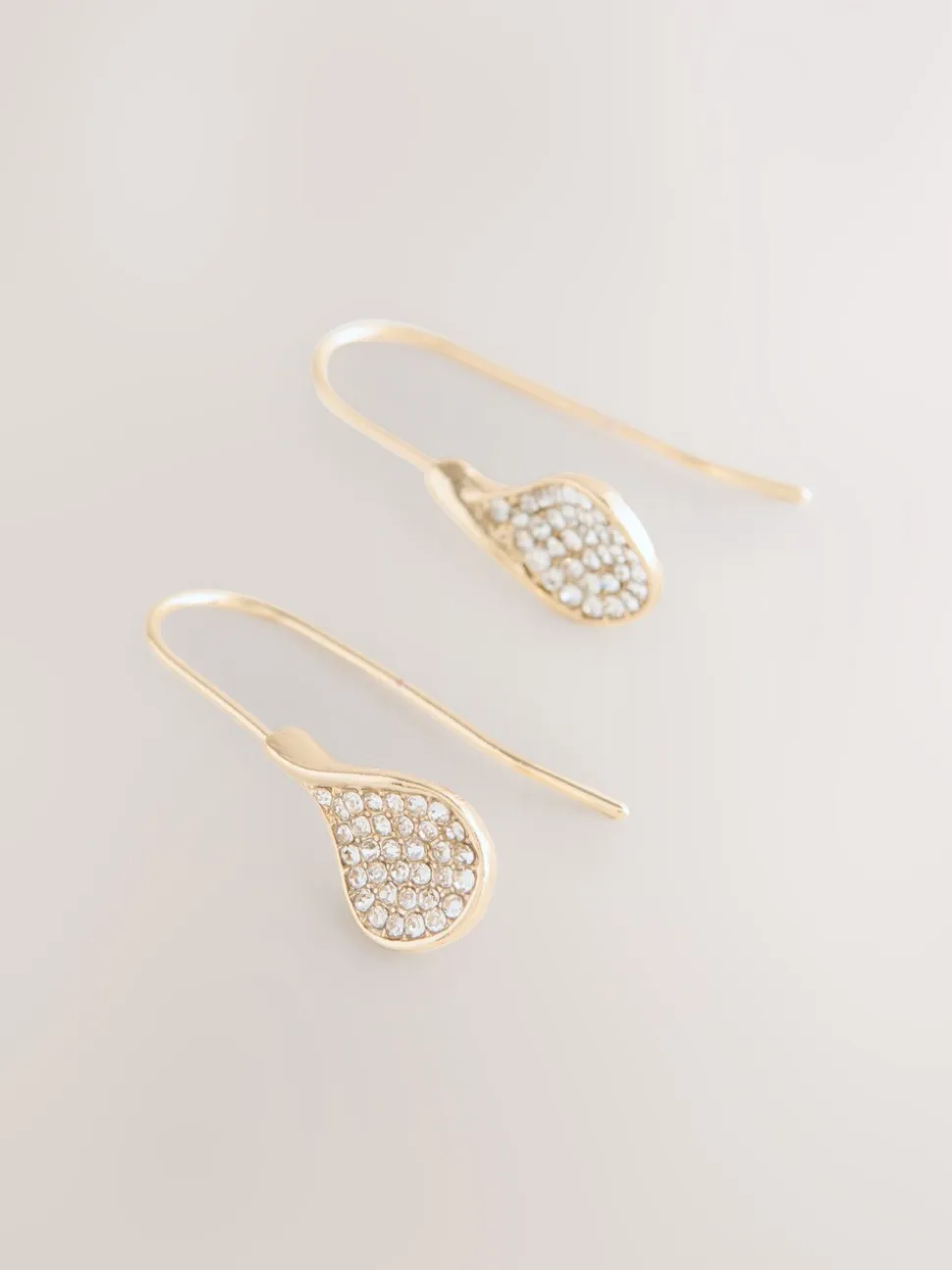 Tonalité d'or - Boucles d’oreilles gouttes pétales scintillantes
