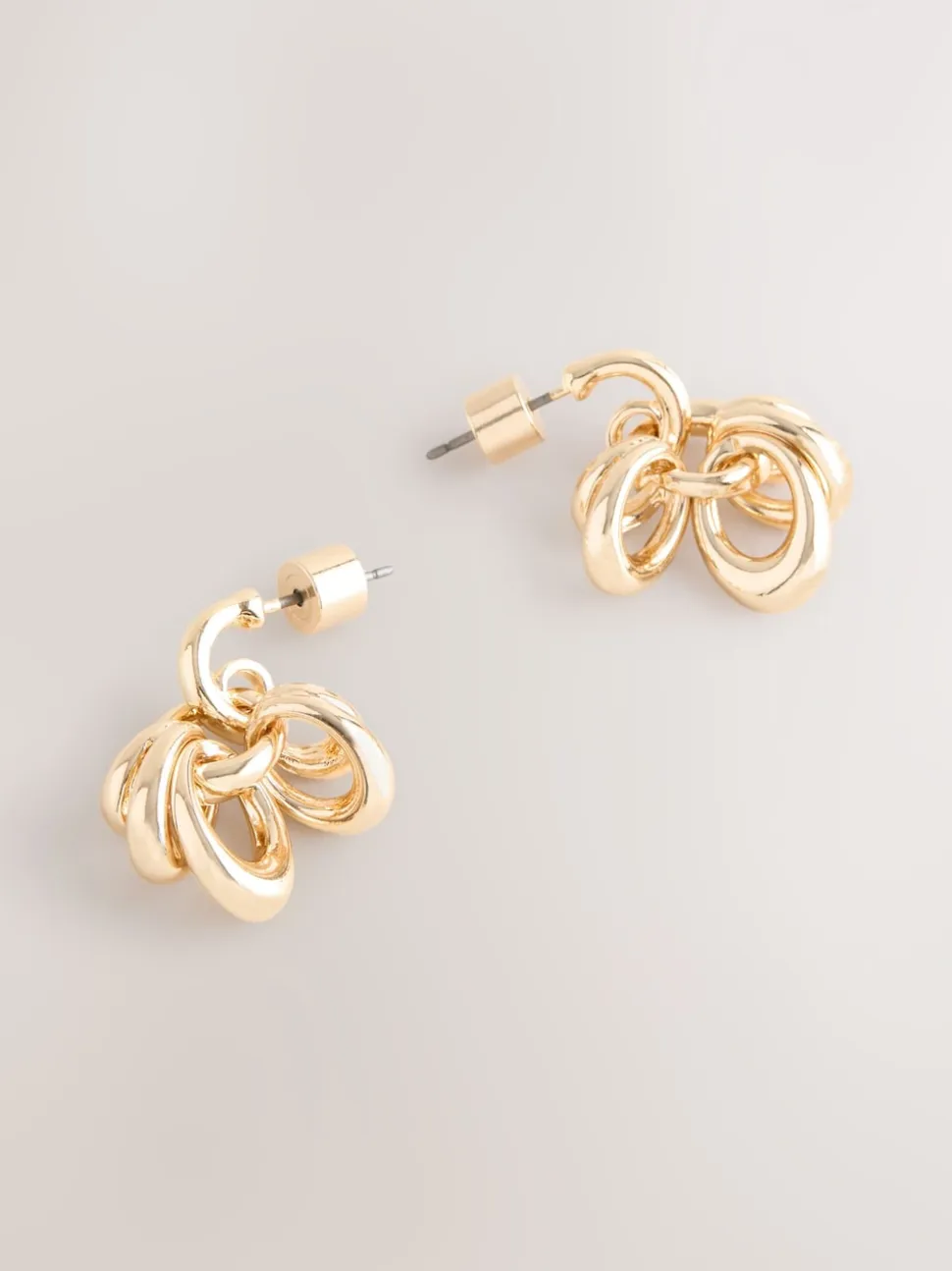 Tonalité d'or - Boucles d’oreilles créoles empilées